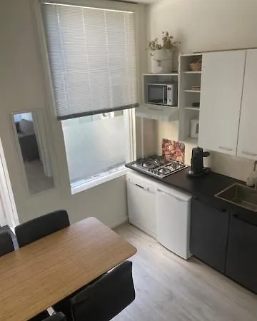 公寓 赞德沃特星星公寓酒店 *